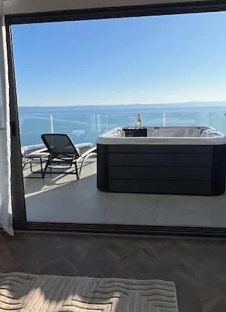 Dinora Exclusive * Μακάρσκα